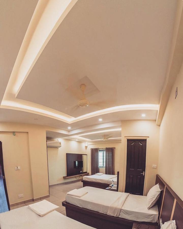 Hotel Bombay Residency--Bombay Lucky Restaurant Mangaluru Zewnętrze zdjęcie