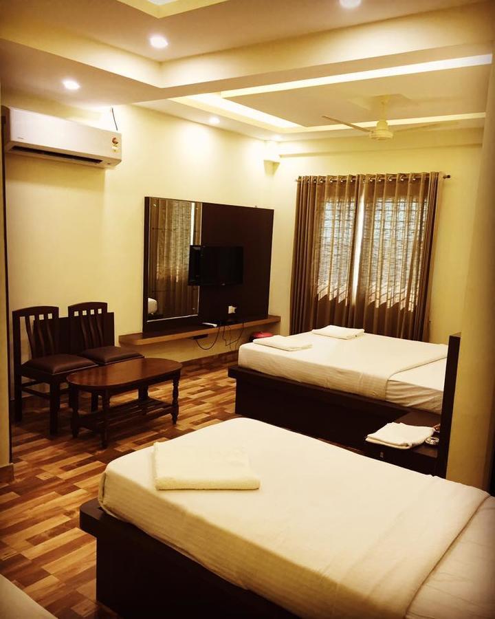 Hotel Bombay Residency--Bombay Lucky Restaurant Mangaluru Zewnętrze zdjęcie